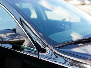 新能源汽车玻璃